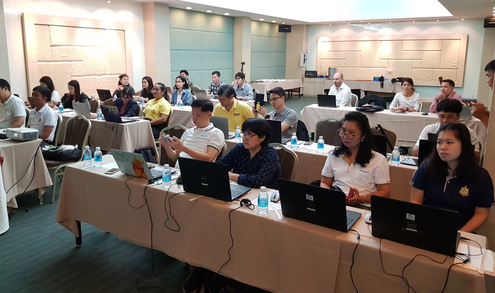 Workshop of OF Collect (photo: Lauri Vesa). [placeholder for image on data cleaning]